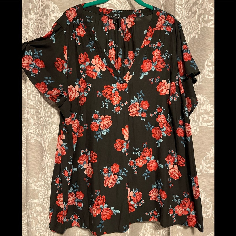 Torrid top size 3x